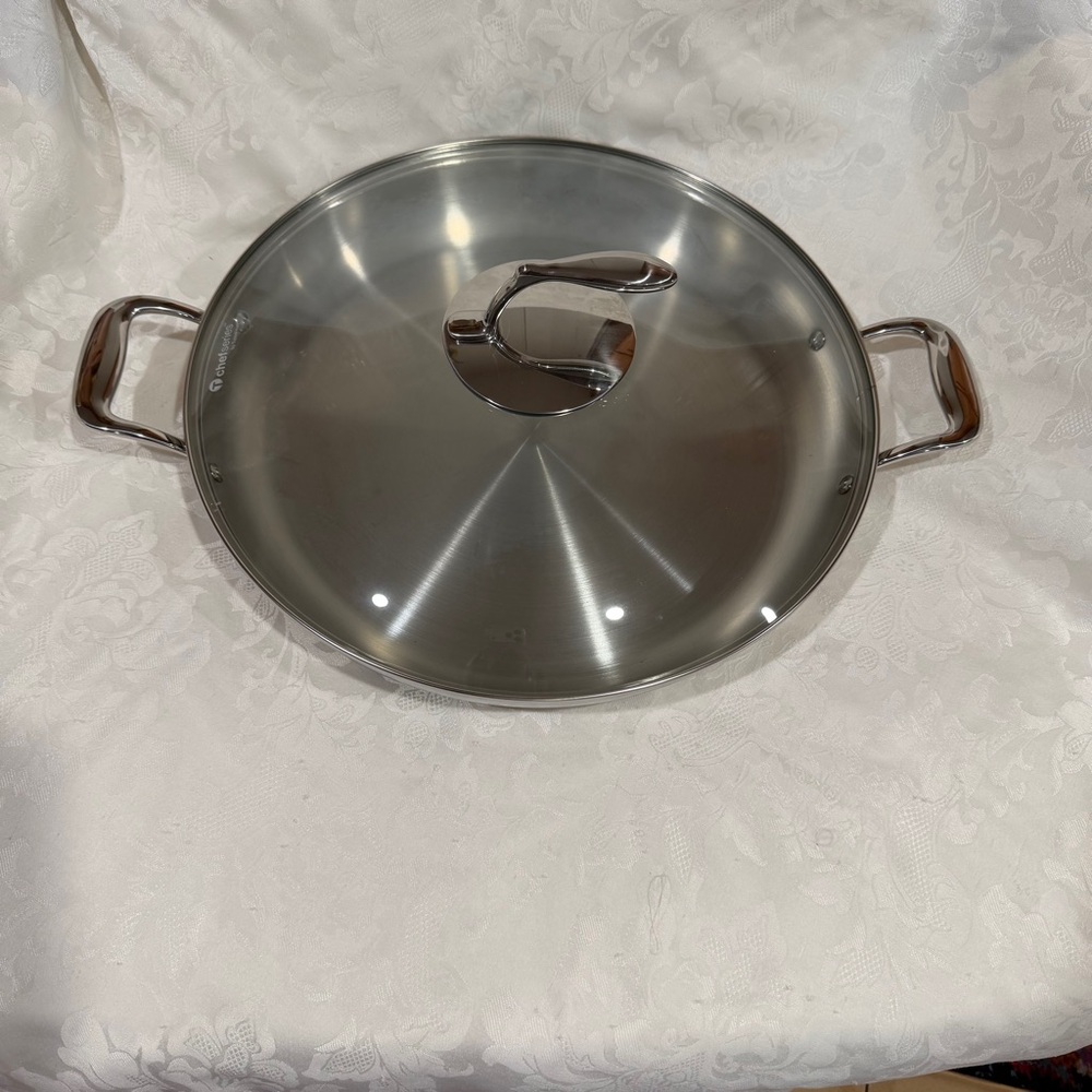 NEW! Tupperware Glass Cover for Paellera  Pan Cookware w/ Silver Handle, 14” - Picture 3 of 3